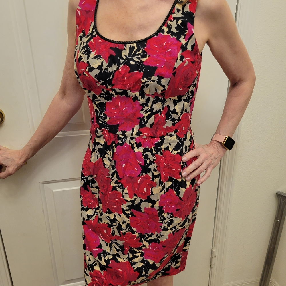 Sleeveless print dress